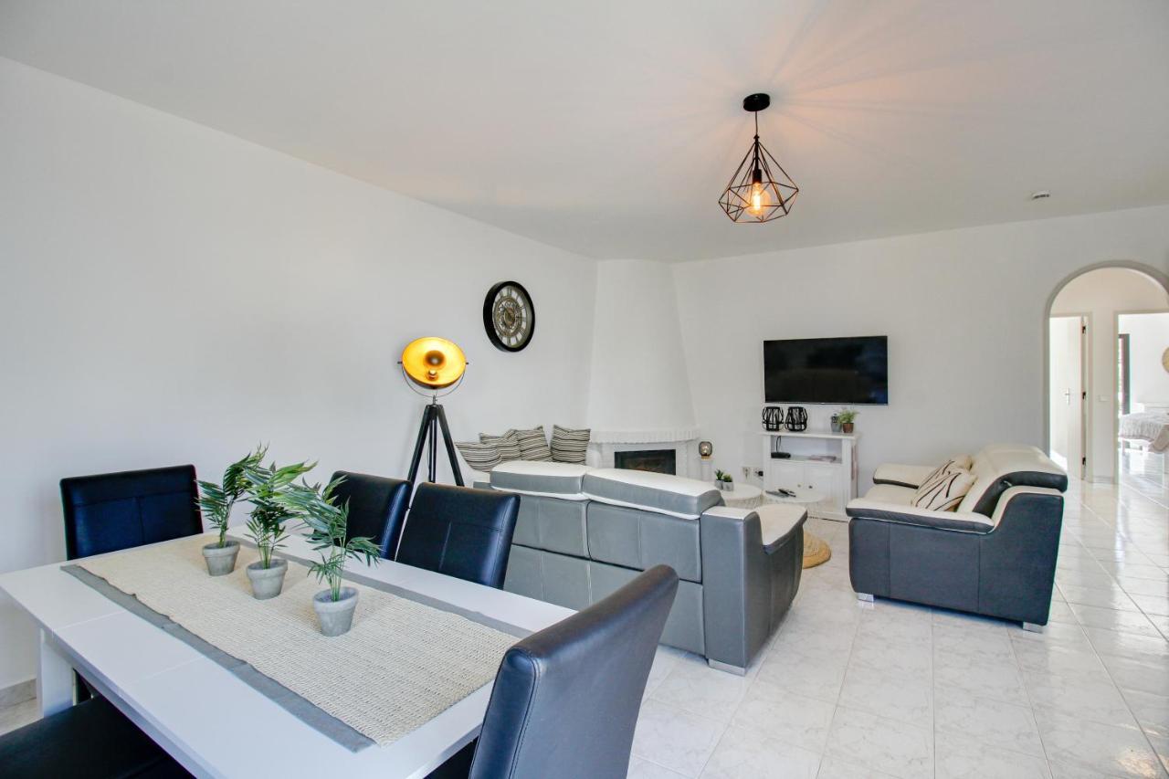 Casa Carla Apartment Armacao de Pera Bagian luar foto